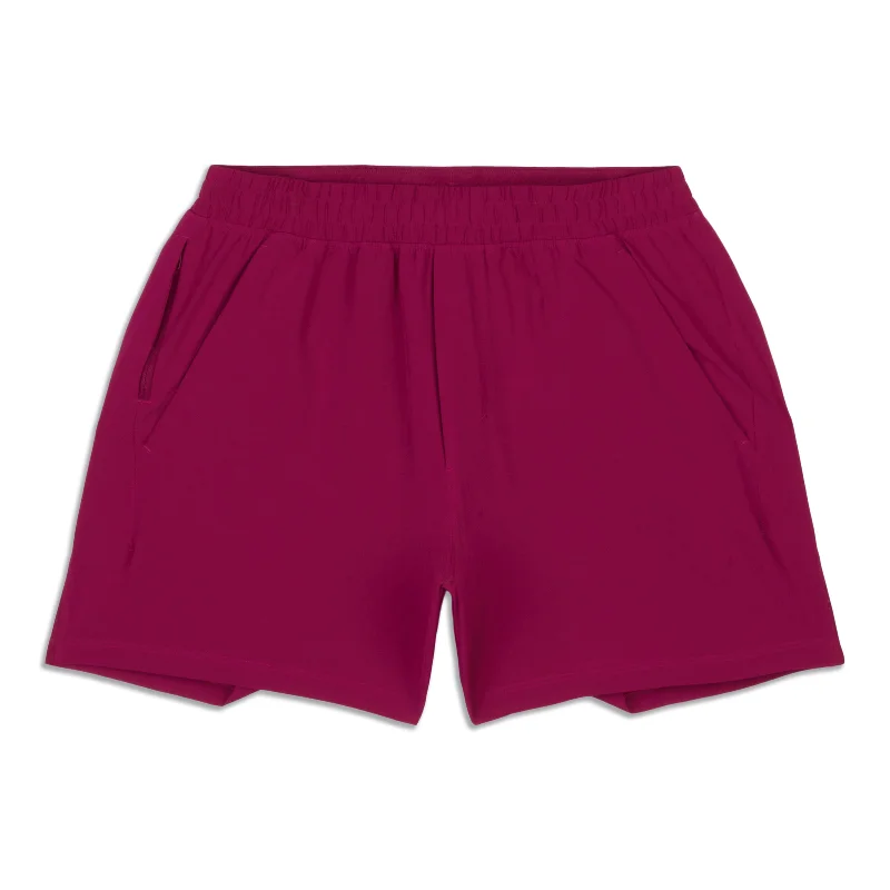 Pace Breaker Short - Resale